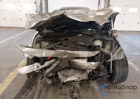 2016 BMW 320I xDrive z USA, uszkodzony, nr VIN WBA8E5G56GNT93936